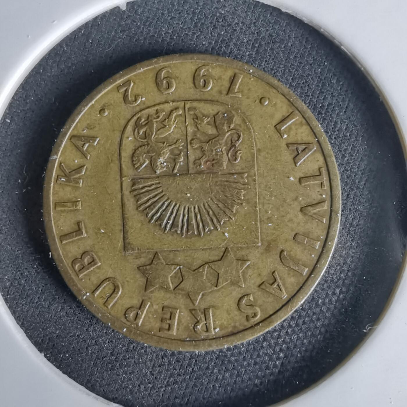 沼泽如烟--第1049场 拉脱维亚1992年10分