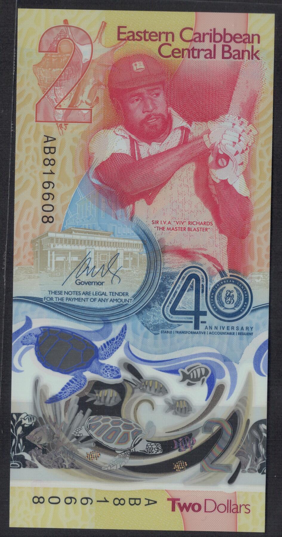 东加勒比2023年2元 塑料纪念钞 倒置号 朦胧号(无3457) 实物图 UNC