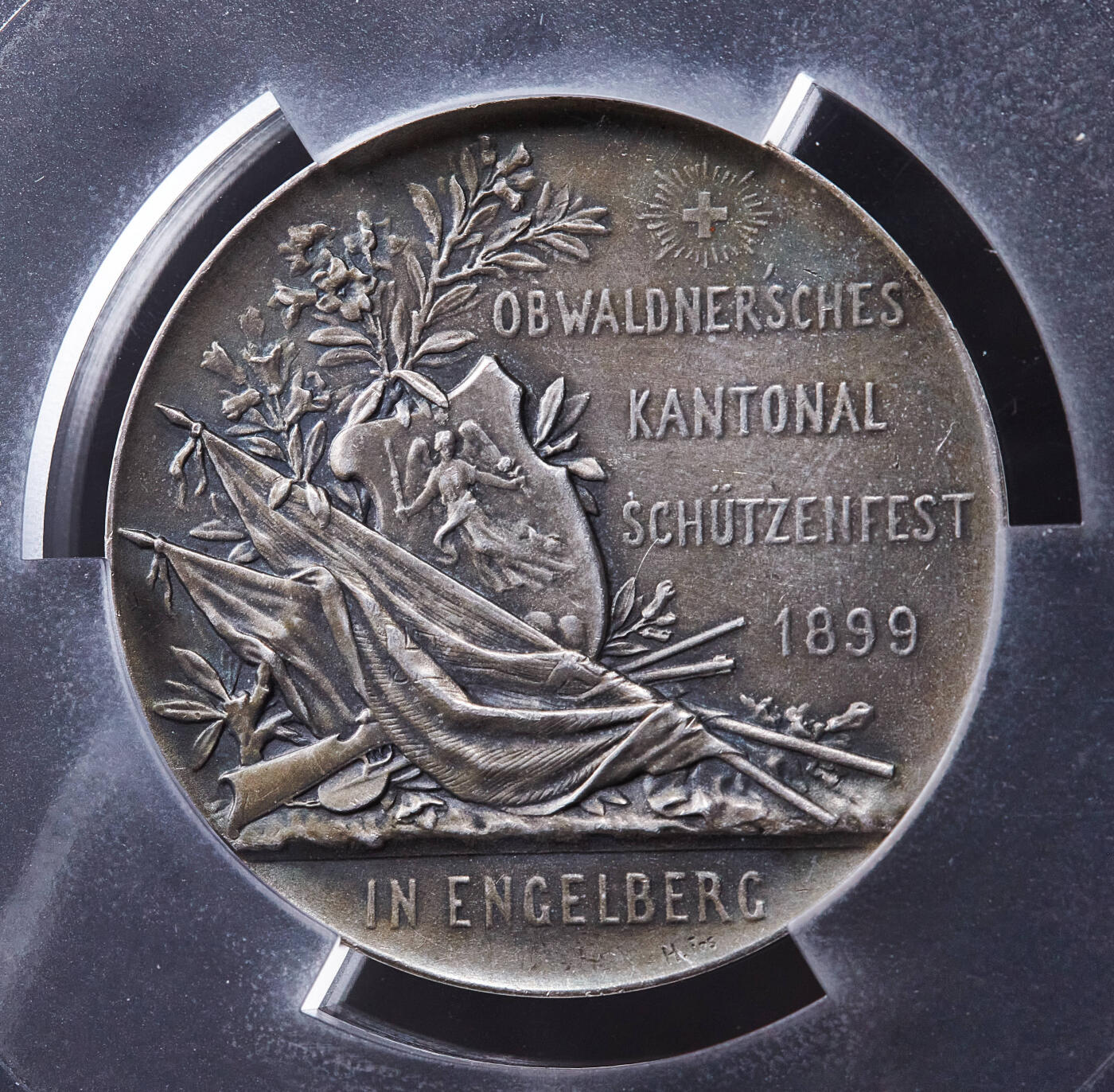 【俄甄集藏】满园春色-2026年(051)04-22星期三 晚 19:30 全场包邮 瑞士1899年纪念上瓦尔登-恩格尔贝格射击节大银章，PCGS SP63，五彩包浆，高浮雕，少见品种，直径：45mm