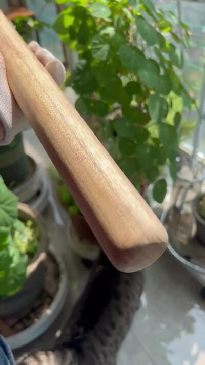 零元拍：金丝楠擀面杖文玩棍，无漆无蜡，尺寸约：60/4CM