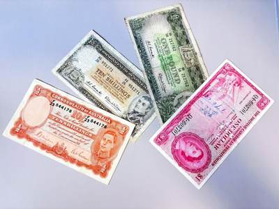 【Blue Auction】世界纸币精拍第808期——18级TOP拍卖/信誉/品质/专业/高效💫 - 【一组4张】澳大利亚、英属东加勒比纸币一组 流通品相