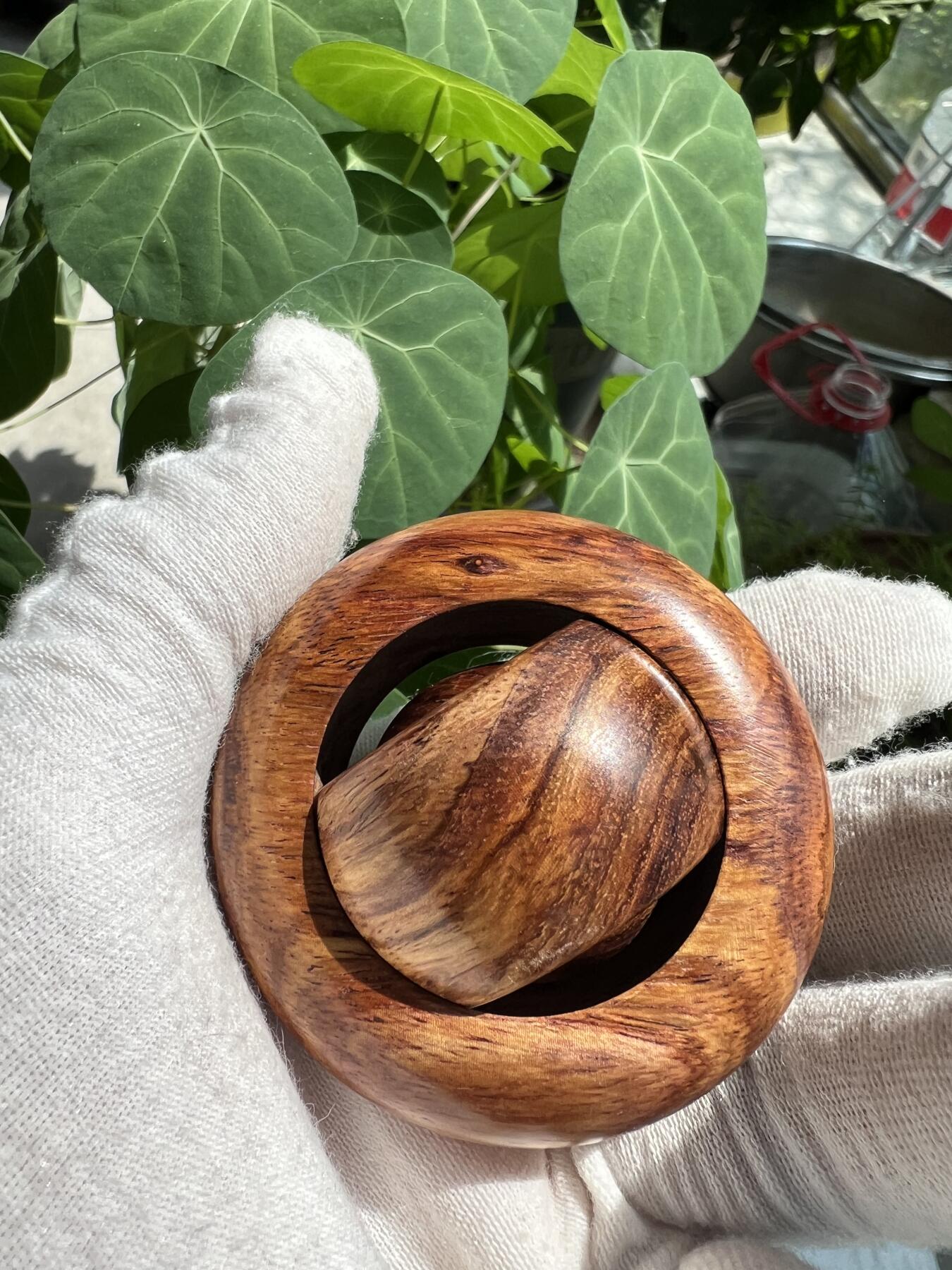 零元拍：精工海南黄花梨鬼工转运珠，一块料做出：58/22MM，内珠：28.5MM