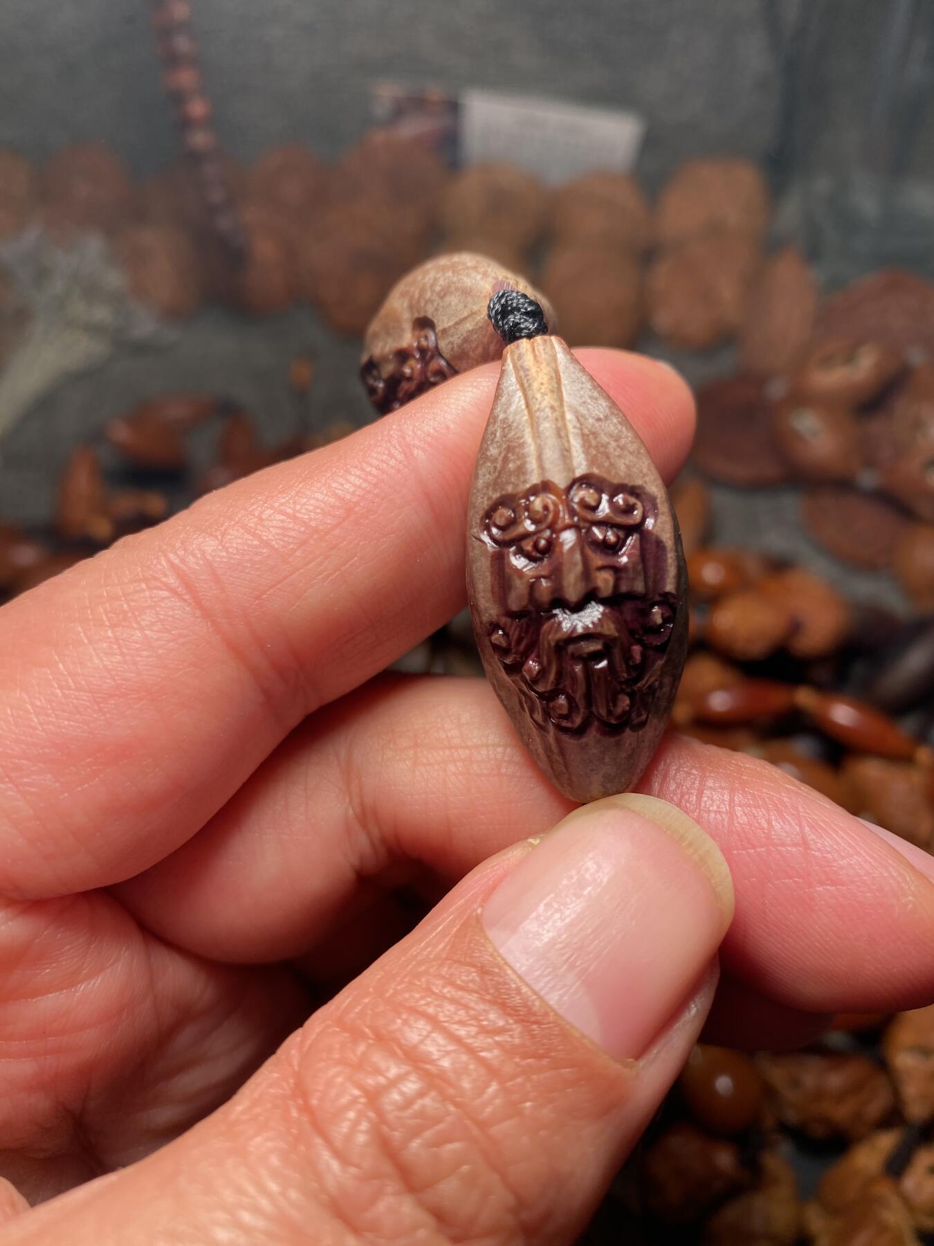 捡漏苏州非物质文化遗产，核雕艺术老苏工 福利苏工核雕纯手工老手艺，老派7星罗汉，雕工深峻，个性十足，等待有缘人，尺寸1。68x3。58喜欢的来