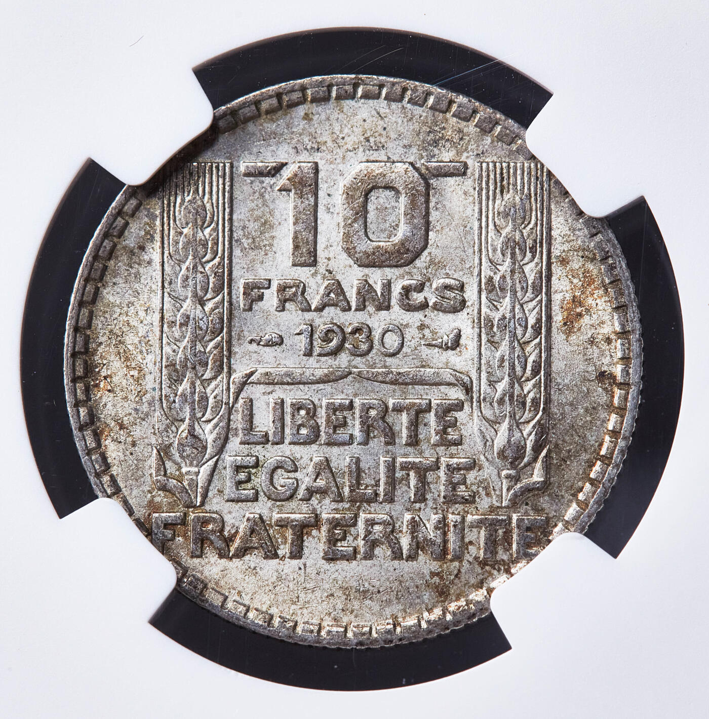 【俄甄集藏】满园春色-2026年(051)04-22星期三 晚 19:30 全场包邮 法国1930年第三共和国桂冠10法郎银币，NGC MS63，黄油彩原光品相