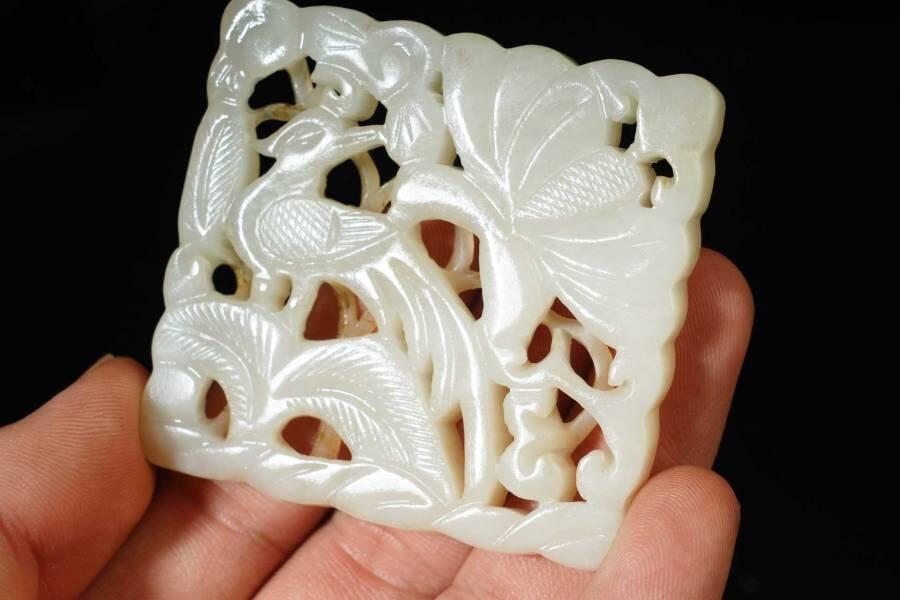 上海都达杂项专场八十一【全场包邮】  白玉镂空雕花鸟带板65-345