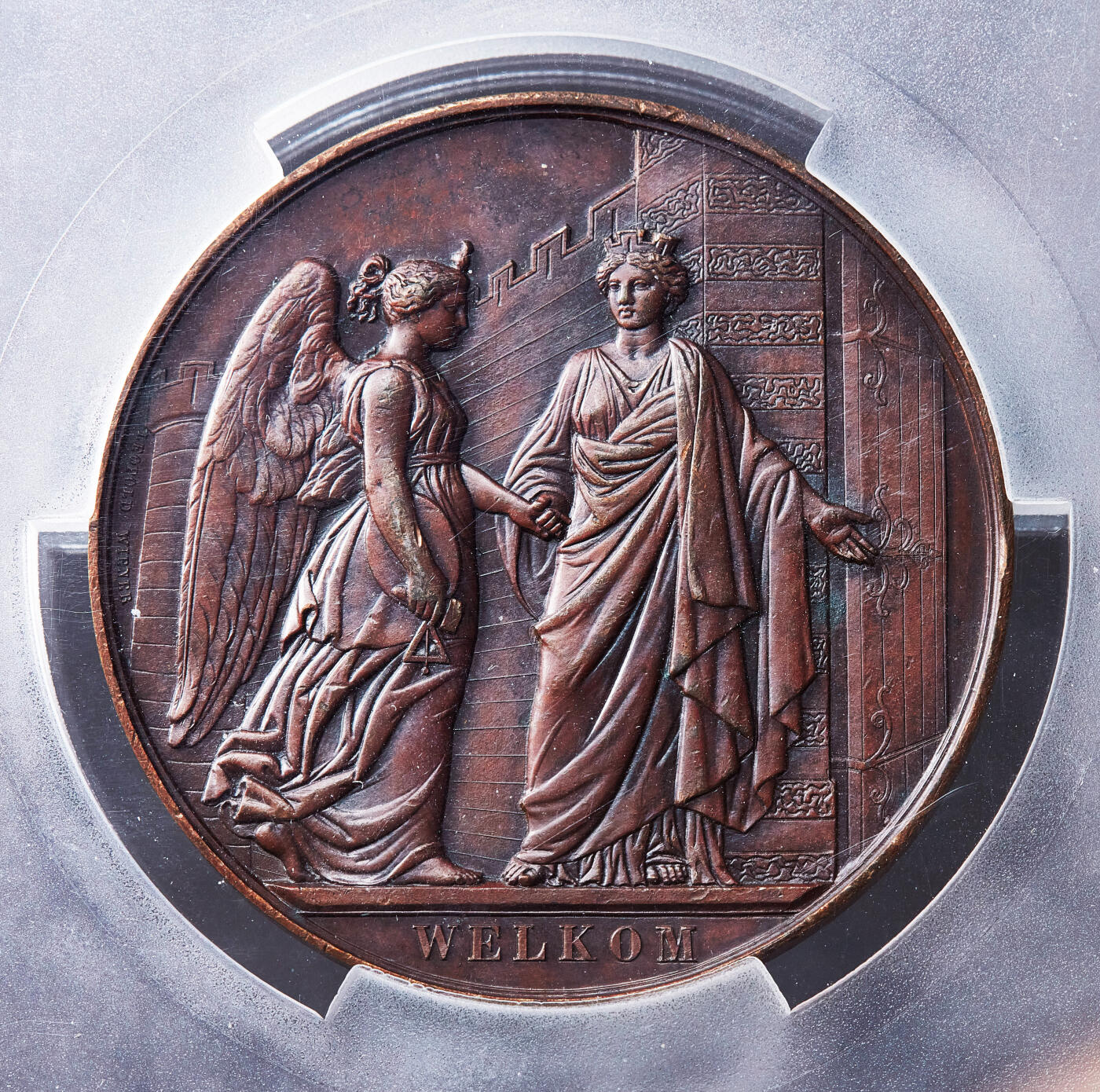 【俄甄集藏】满园春色-2026年(051)04-22星期三 晚 19:30 全场包邮 比利时1861年安特卫普艺术节大铜章，PCGS SP63，酒红色老包浆，高浮雕，设计精美，著名章牌艺术大师雅克·维纳作品，直径：60mm，唯一亚军