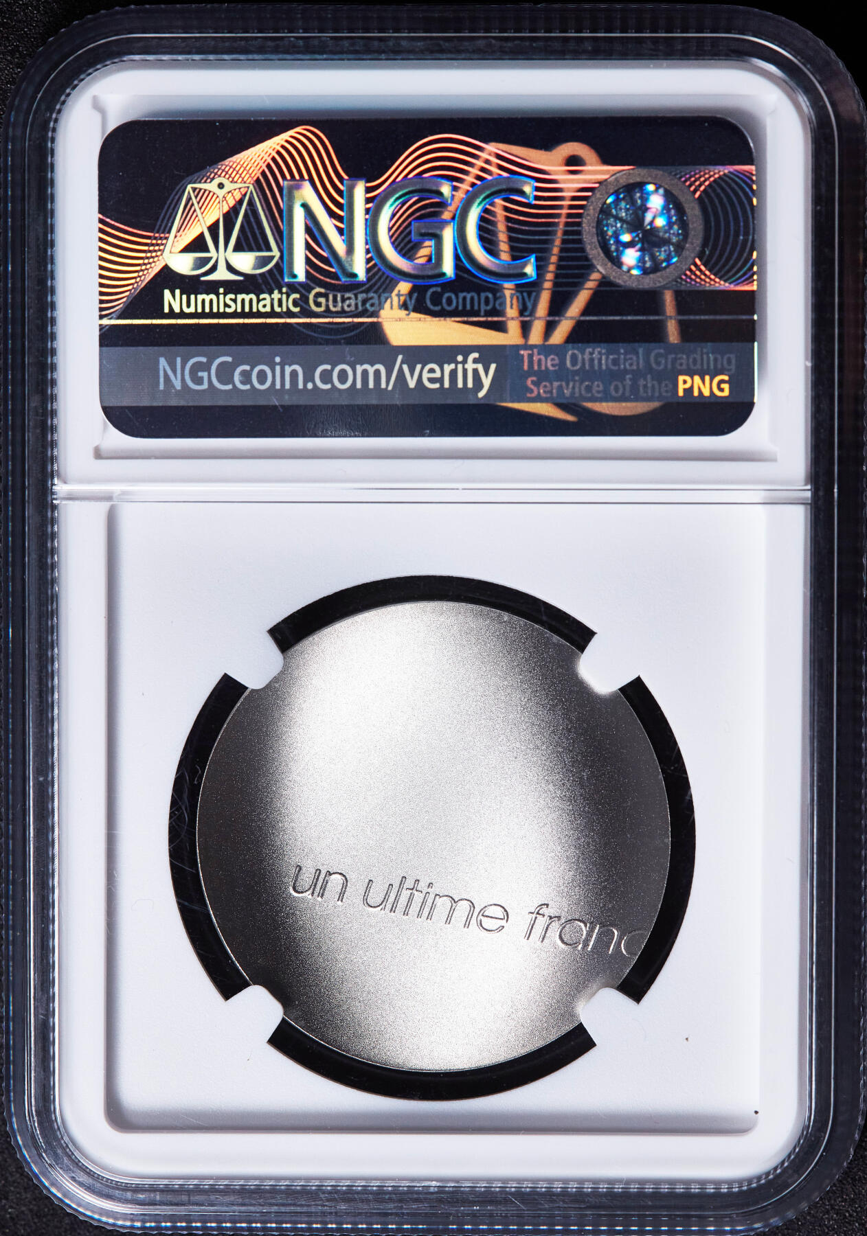 【俄甄集藏】满园春色-2026年(051)04-22星期三 晚 19:30 全场包邮 法国2001年“最后的法郎”1法郎磨砂波浪形银币，NGC MS69 MATTE，经典获奖币（克劳斯2003年度最佳创意币、最佳硬币），高分难得，98%银，17.8克，发行量49838枚