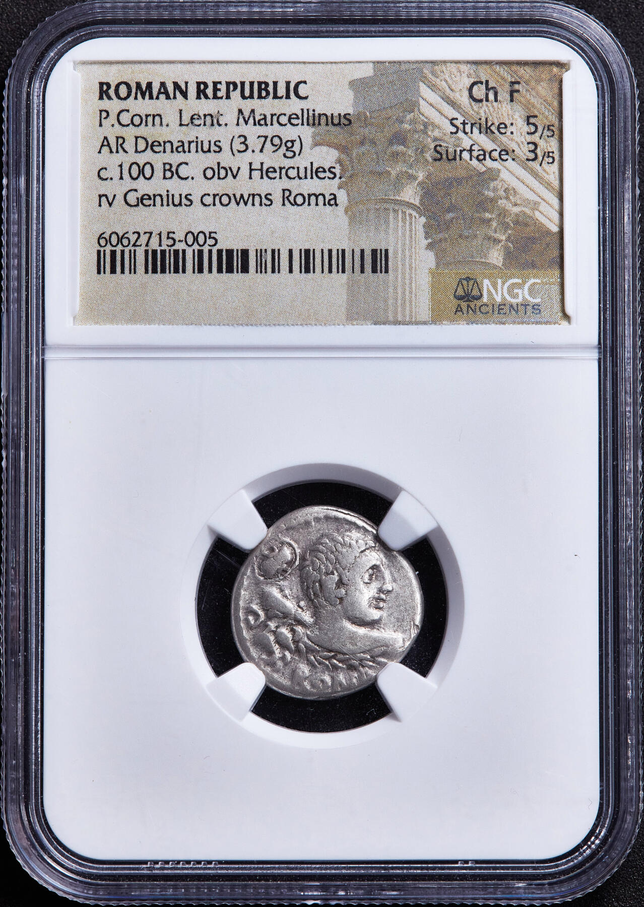 【俄甄集藏】满园春色-2026年(051)04-22星期三 晚 19:30 全场包邮 古罗马共和国公元前100年大力神1第纳尔罗马女神银币，NGC ChV(Str 5/5, Sur 3/5)，正面大力神赫拉克勒斯侧身像，肩扛狼牙棒左上有一面盾牌，古罗马时期很少见的形象，背面罗马护神手持花环与丰饶角给持长矛站立的罗马女神加冕，下方制币官铭文，少见品种
