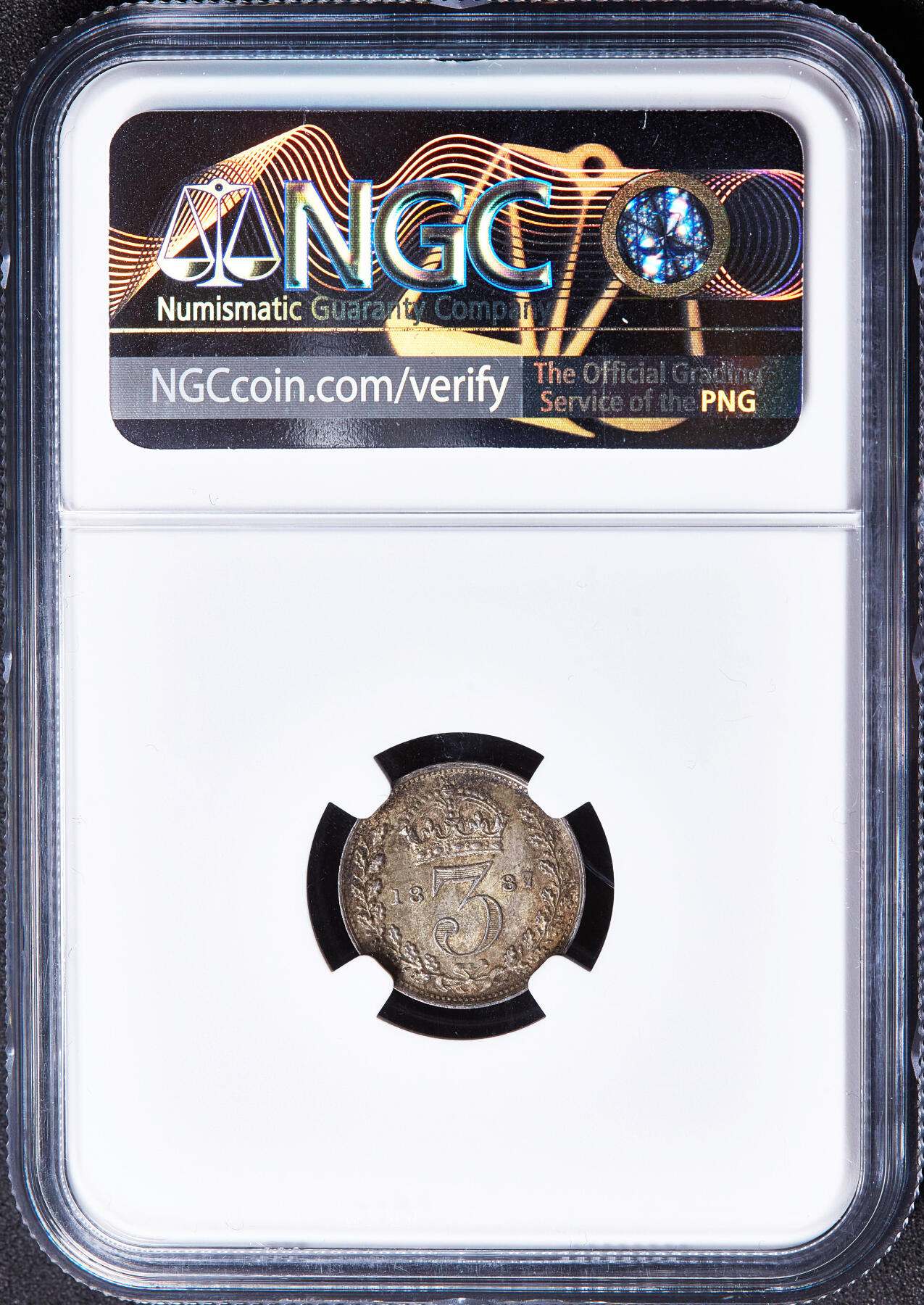 【俄甄集藏】满园春色-2026年(051)04-22星期三 晚 19:30 全场包邮 英国1887年维多利亚高冠3便士银币，NGC MS62，黄油彩转光品相