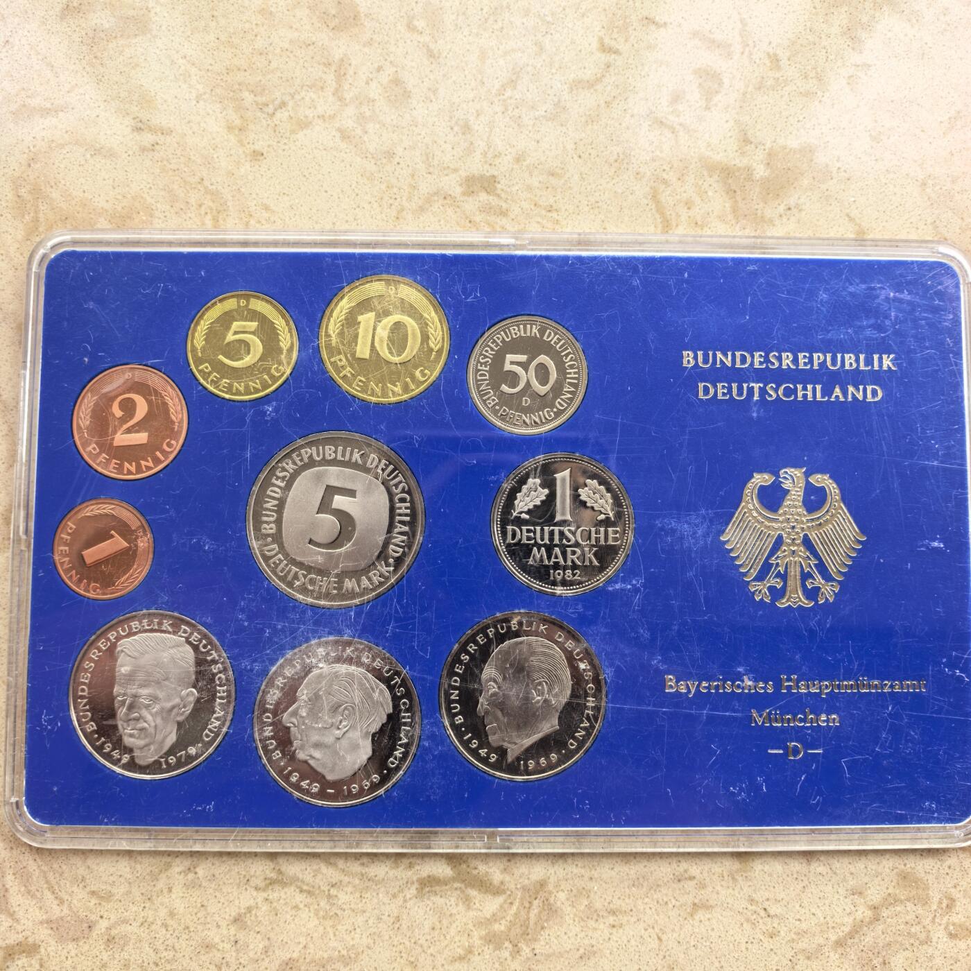 道一币馆币章第一百七十四场 原包装 德国1982年精制套币全套十枚-D标慕尼黑造币厂