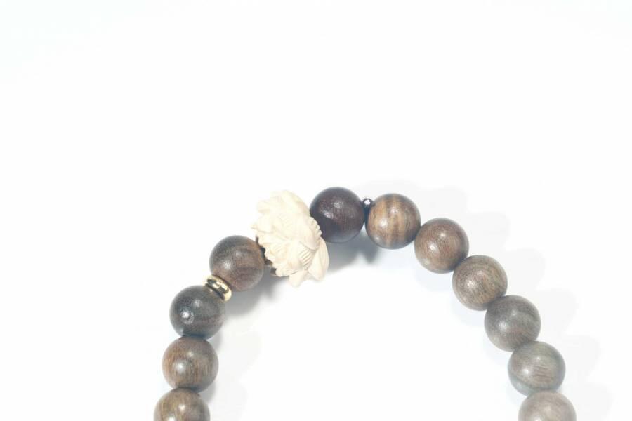 上海都达杂项专场八十一【全场包邮】  天然绿檀木0.9圆珠手串63-318