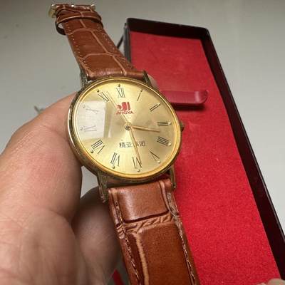 🌹外币初藏🌹🐯2026年第41场   每周二四六晚8️⃣点 世界钱币 企业定制石英表 真皮表带