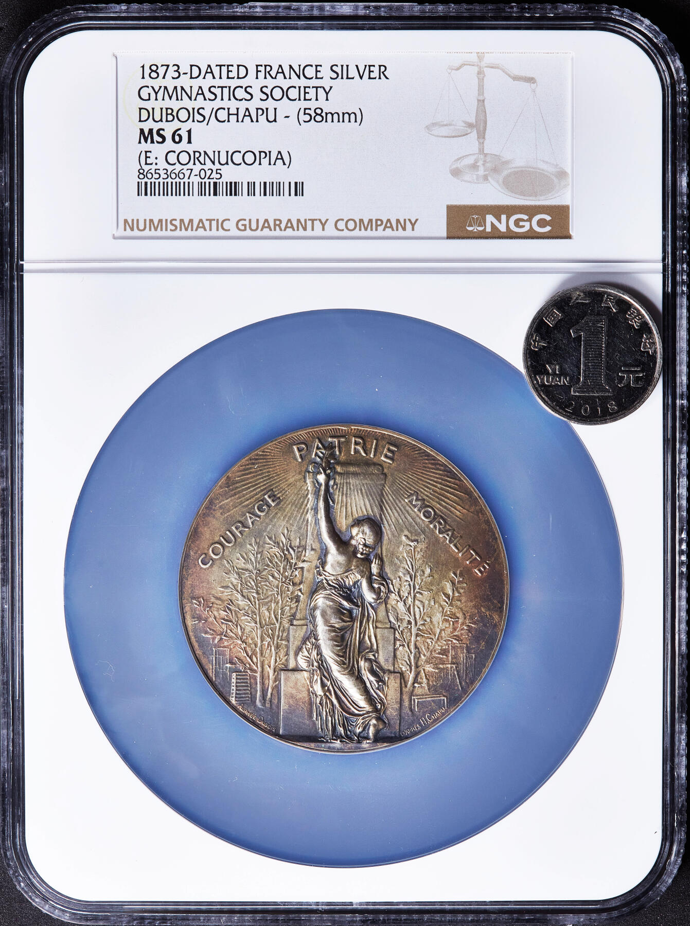 【俄甄集藏】满园春色-2026年(051)04-22星期三 晚 19:30 全场包邮 法国1873年玛丽安娜全身像体操联盟镀金大银章，NGC MS61，高浮雕，五彩包浆，著名雕刻师亨利·沙普作品，直径：58mm，丰饶角铭，稀少品种