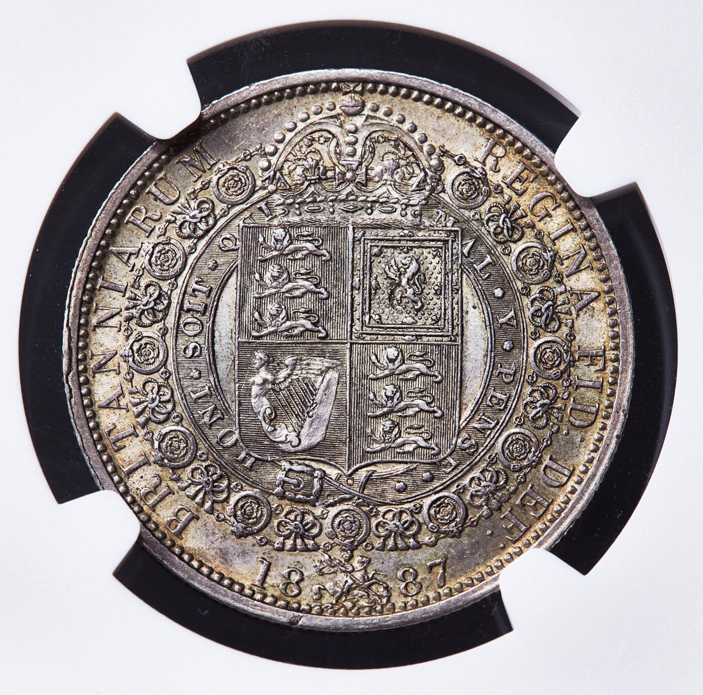 【俄甄集藏】满园春色-2026年(051)04-22星期三 晚 19:30 全场包邮 英国1887年维多利亚高冠1/2克朗银币，NGC AU58，黄油彩老包浆，转光品相