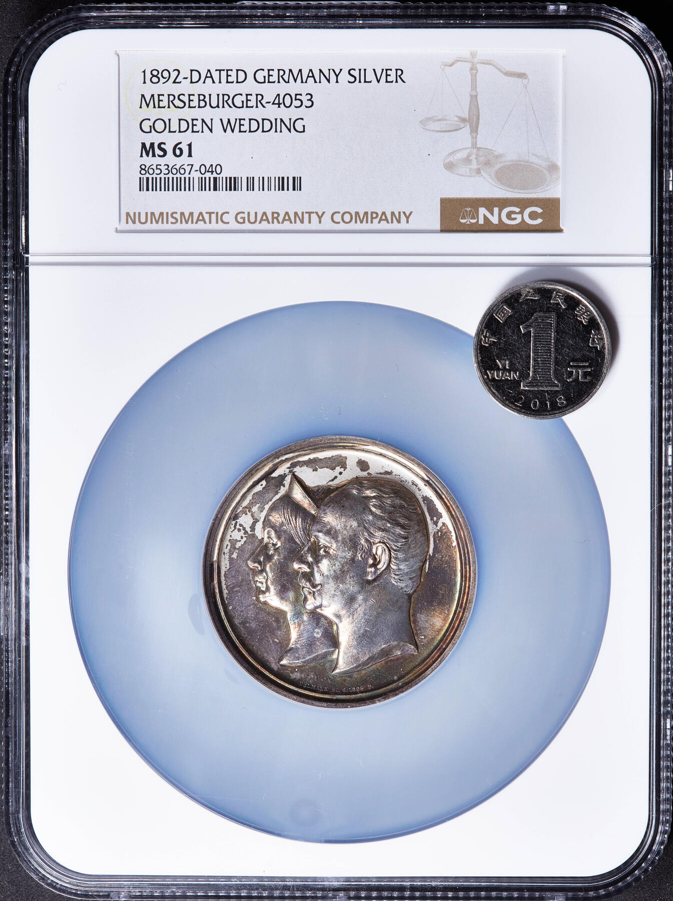 【俄甄集藏】满园春色-2026年(051)04-22星期三 晚 19:30 全场包邮 德国1892年纪念萨克森-魏玛-爱森纳赫大公卡尔·亚历山大与荷兰公主苏菲金婚大银章，NGC MS61，高浮雕，类精制底板，五彩包浆，转光品相，柏林造币厂著名雕刻师Loos作品，直径：50mm，名誉品种