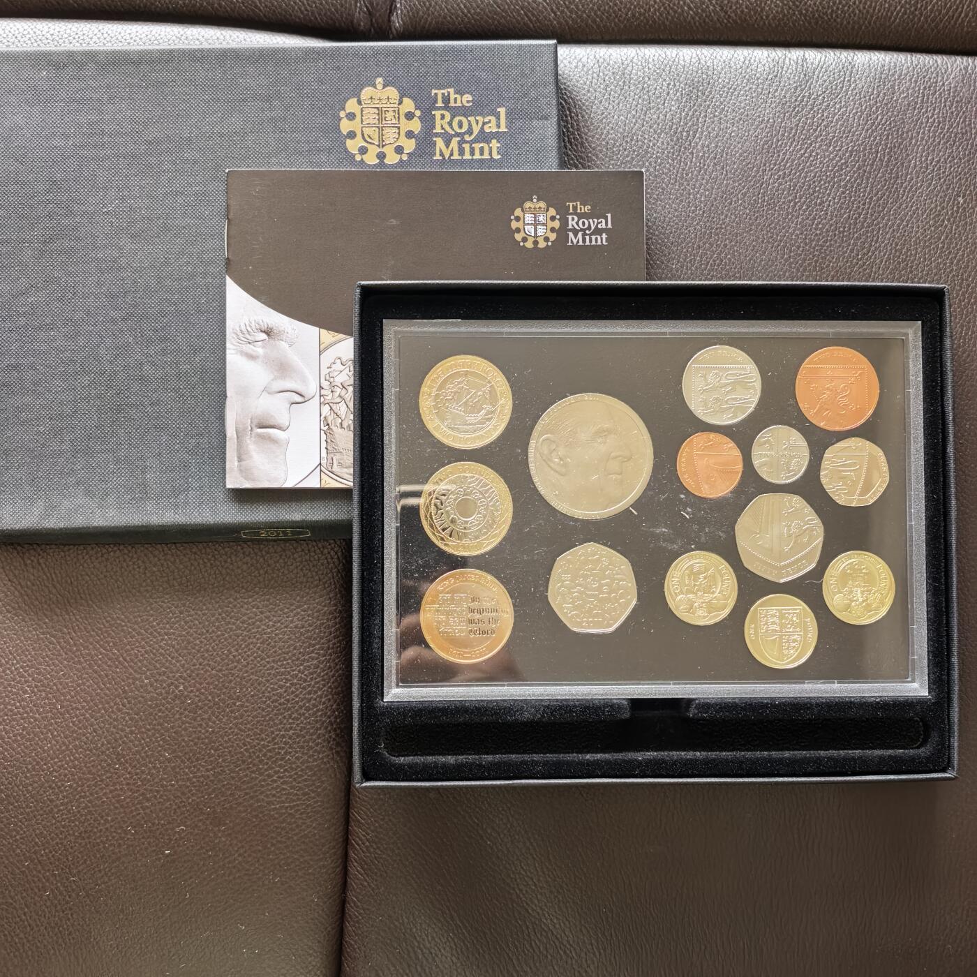 道一币馆币章第一百七十四场 原盒证 英国2011年精制套币全套十四枚