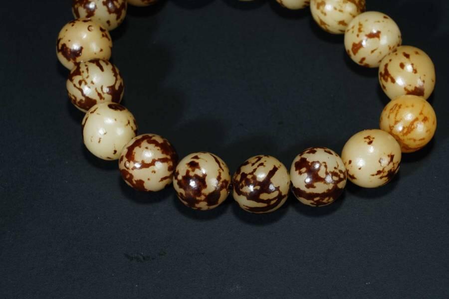 上海都达杂项专场八十一【全场包邮】  天然虎斑菩提手串65-121