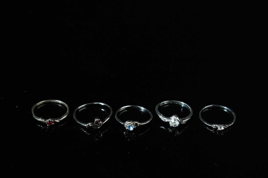 上海都达杂项专场八十一【全场包邮】  镀银皓石戒指 10枚65-322