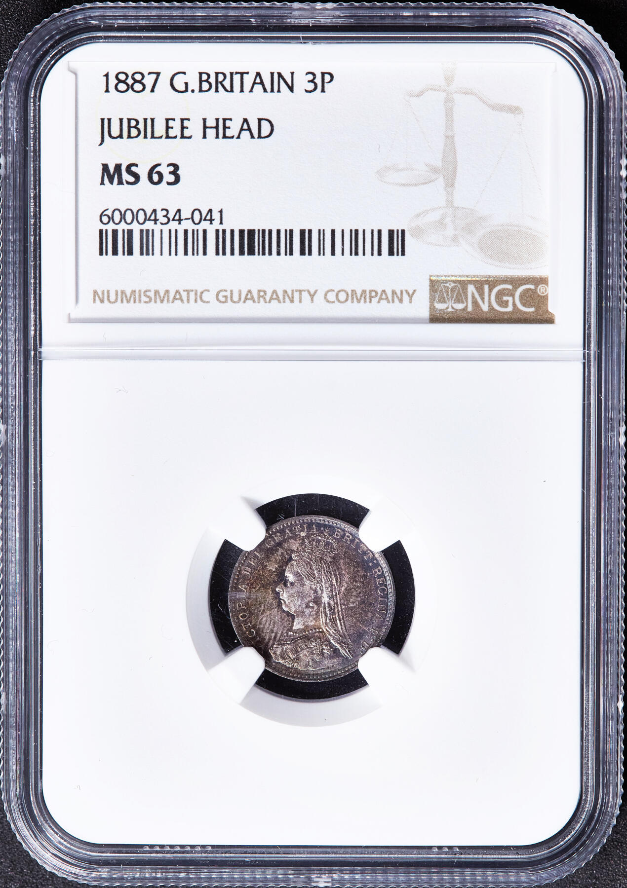 【俄甄集藏】满园春色-2026年(051)04-22星期三 晚 19:30 全场包邮 英国1887年维多利亚高冠3便士银币，NGC MS63，五彩酱彩转光品相