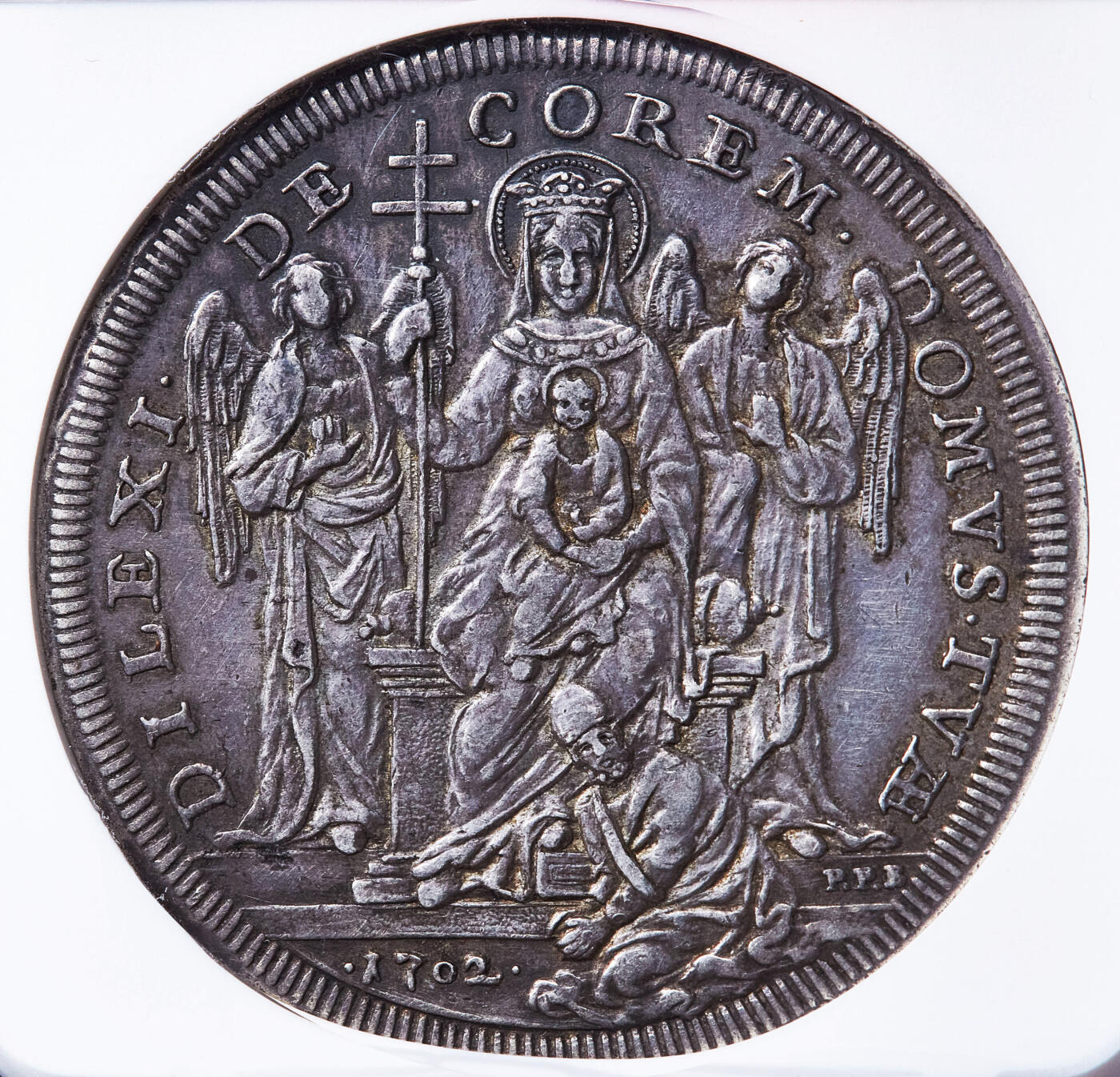 【俄甄集藏】满园春色-2026年(051)04-22星期三 晚 19:30 全场包邮 教皇国1702年克莱门特十一世1皮阿斯特圣母抱子祈福大银币，NGC AUD，原味酱彩包浆，稀少品种