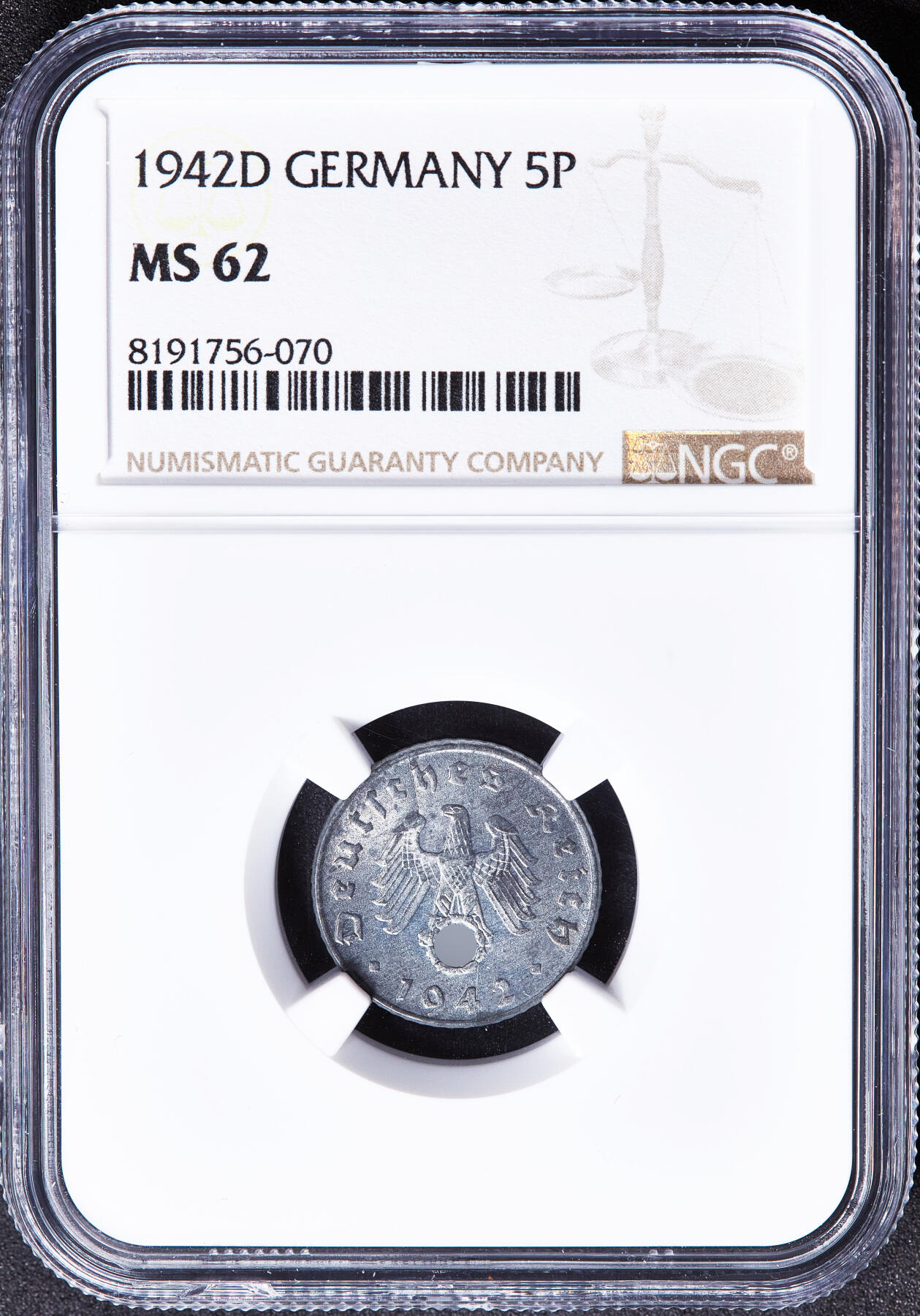 【俄甄集藏】满园春色-2026年(051)04-22星期三 晚 19:30 全场包邮 德国第三帝国1942年D版党徽5芬尼锌币，NGC MS62，原光品相，原图至官网查询或联系客服
