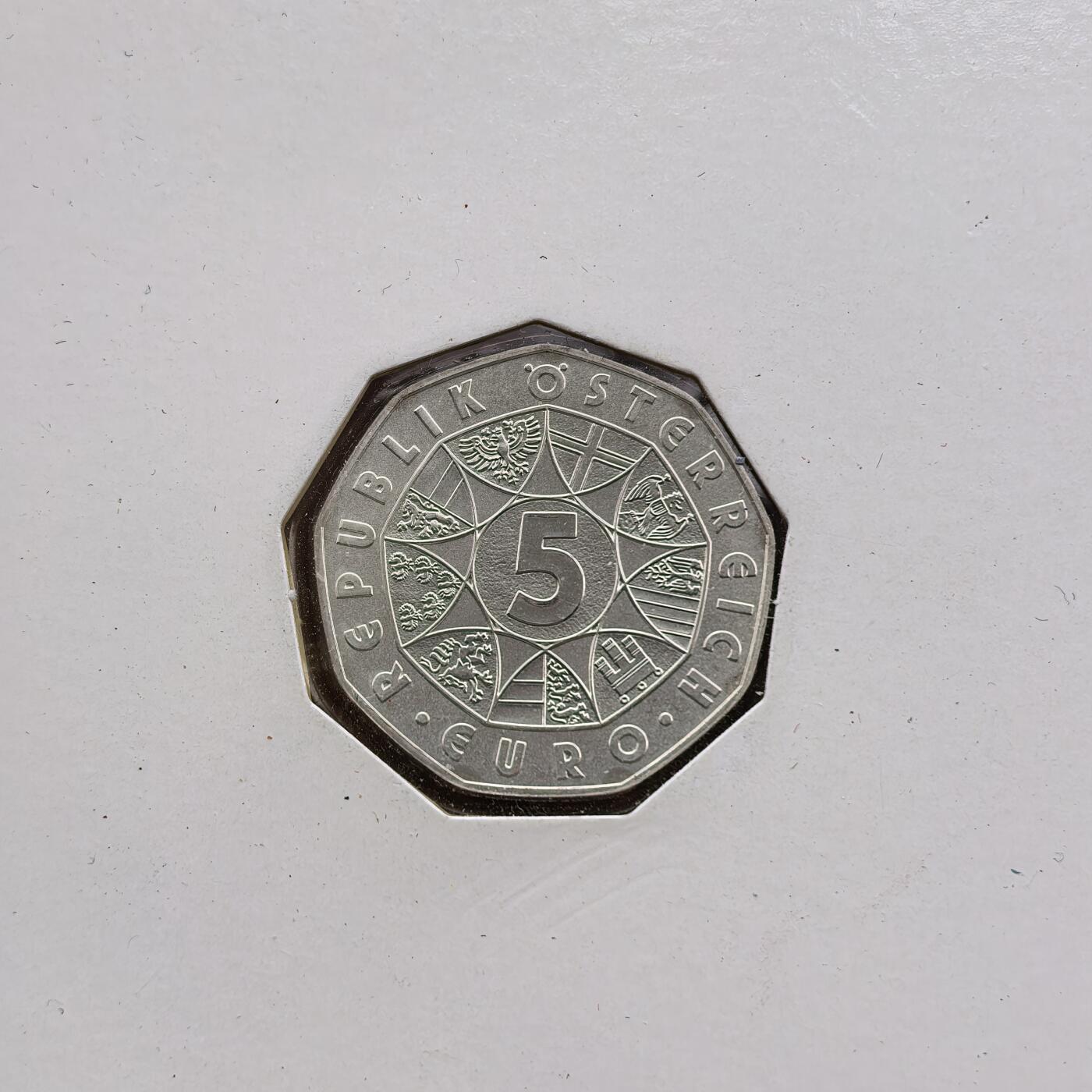 道一币馆币章第一百七十四场 原包装 奥地利2005年足球运动百年5欧元银币