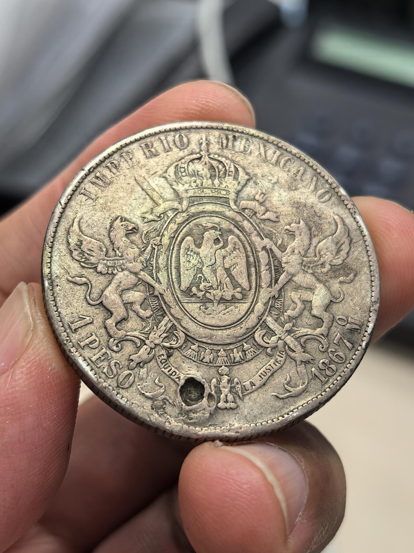 博洋堂世界钱币拍卖第168期（全场包邮） 墨西哥1867年Mo版马克西米连1比索银币 关门年份 少见 收藏填空好选择