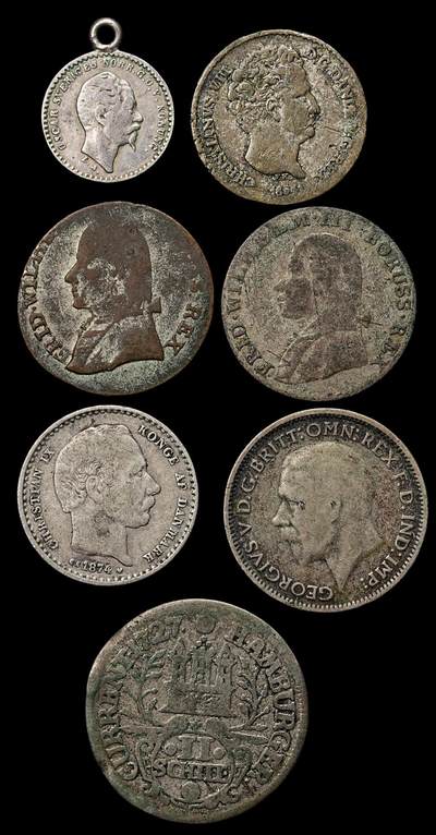 修遠堂世界钱币第111期 - 世界旧银币一组，部分低银，总重12.35g