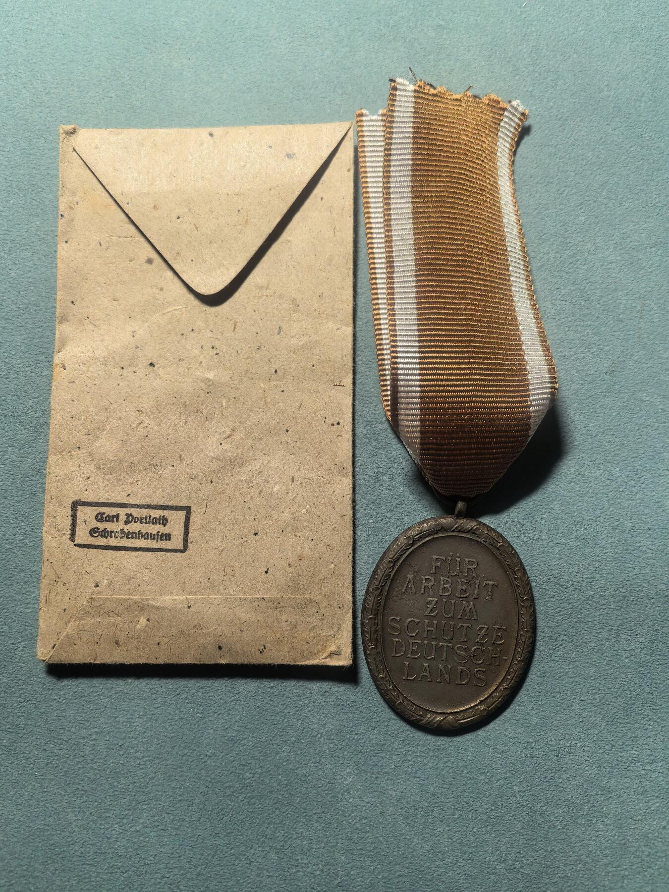 盛世勋华——号角文化勋章邮票专场拍卖第314期 德国（1939）西线防御奖章 带原纸袋带厂标