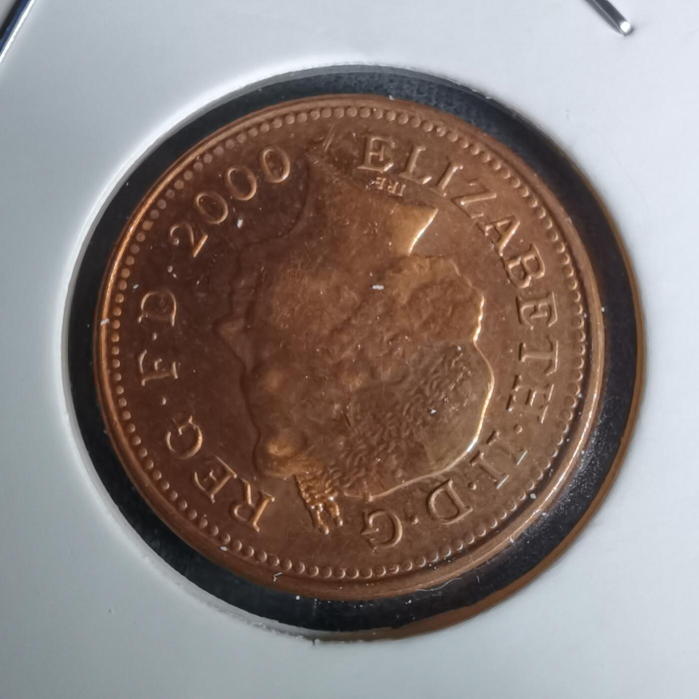 沼泽如烟--第1052场 英国2000年1便士