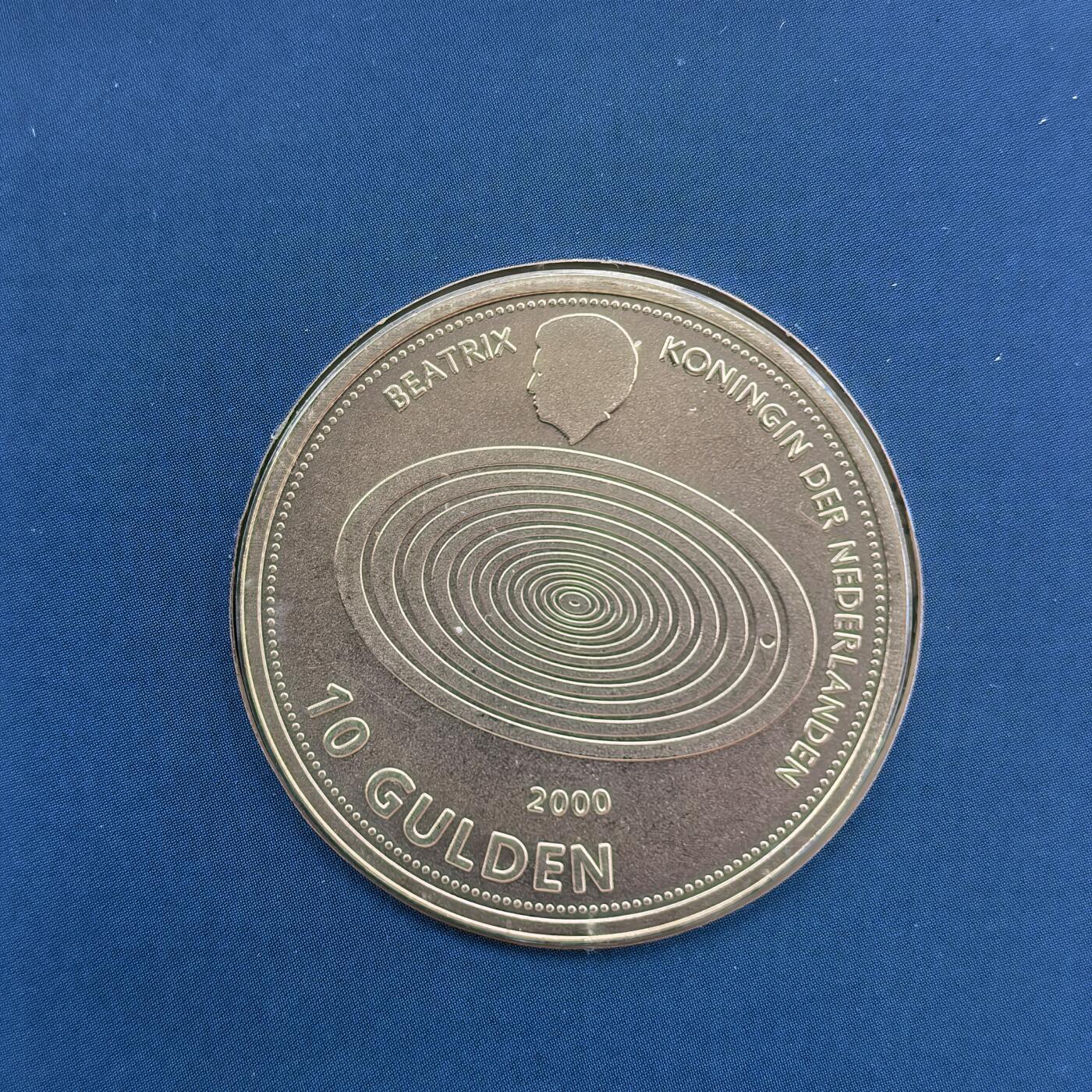 道一币馆币章第一百七十四场 原包装 荷兰1999年跨越千禧年10盾银币
