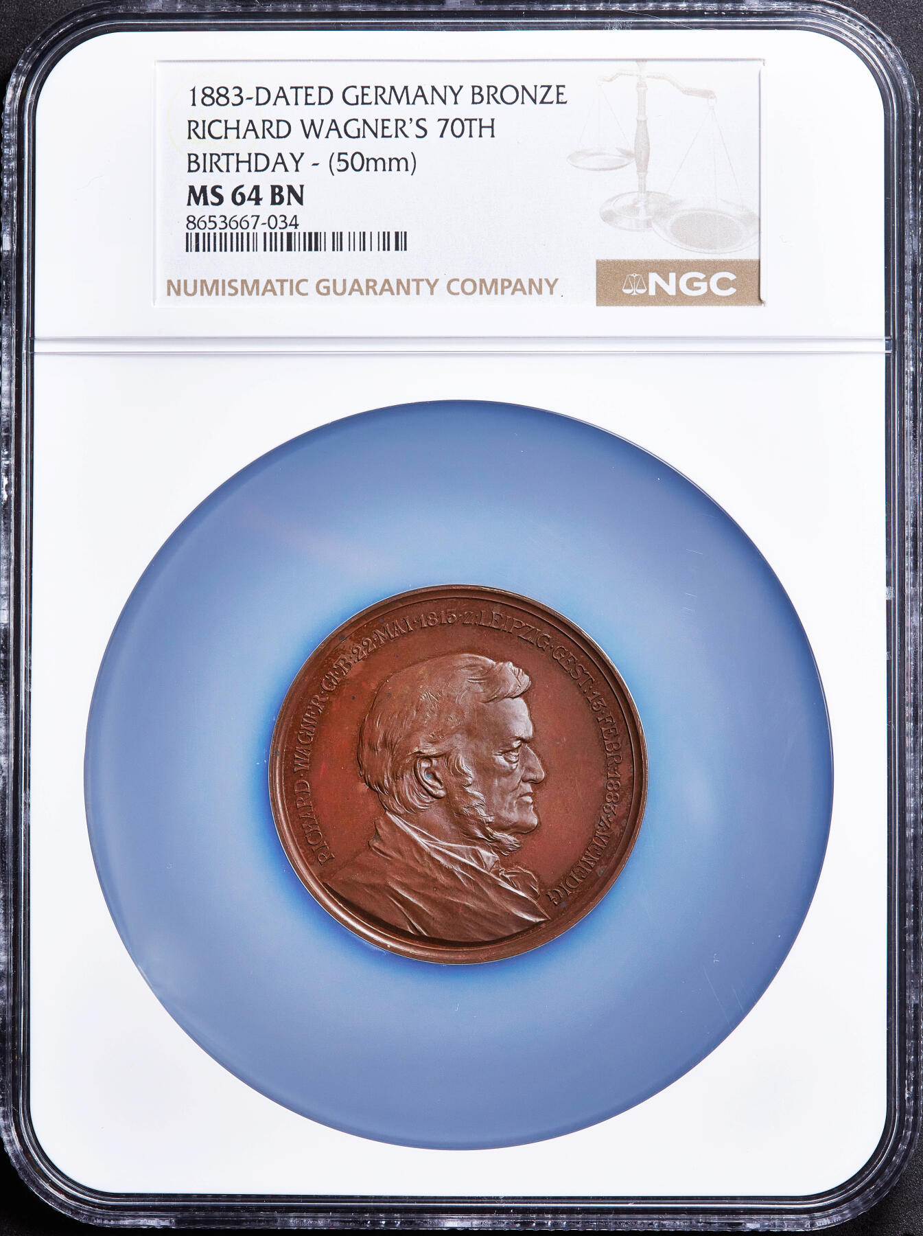 【俄甄集藏】满园春色-2026年(051)04-22星期三 晚 19:30 全场包邮 德国1883年纪念作曲家理查德·瓦格纳70寿辰大铜章，NGC MS64，巧克力包浆，设计精美，德国纽伦堡劳尔厂铸造，背面建筑为拜罗伊特节庆剧院，直径：50mm，名誉品种