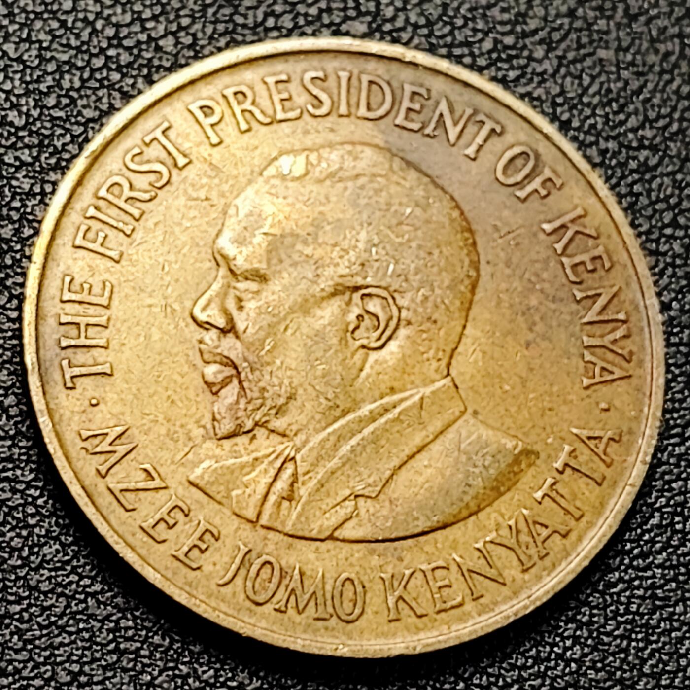 泉币菌-第224场-拍品多 请提前出价(222场前满邮的已全部发出，陆续更新单号中，请耐心等待) 。