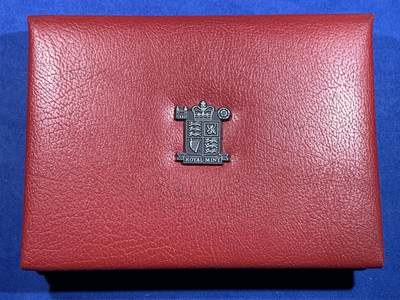 《竞宝斋》第479场 周日，周一 2场连拍 （全场包邮）20级店铺 欢迎送拍 - 英国1980年精制套币 细节见图