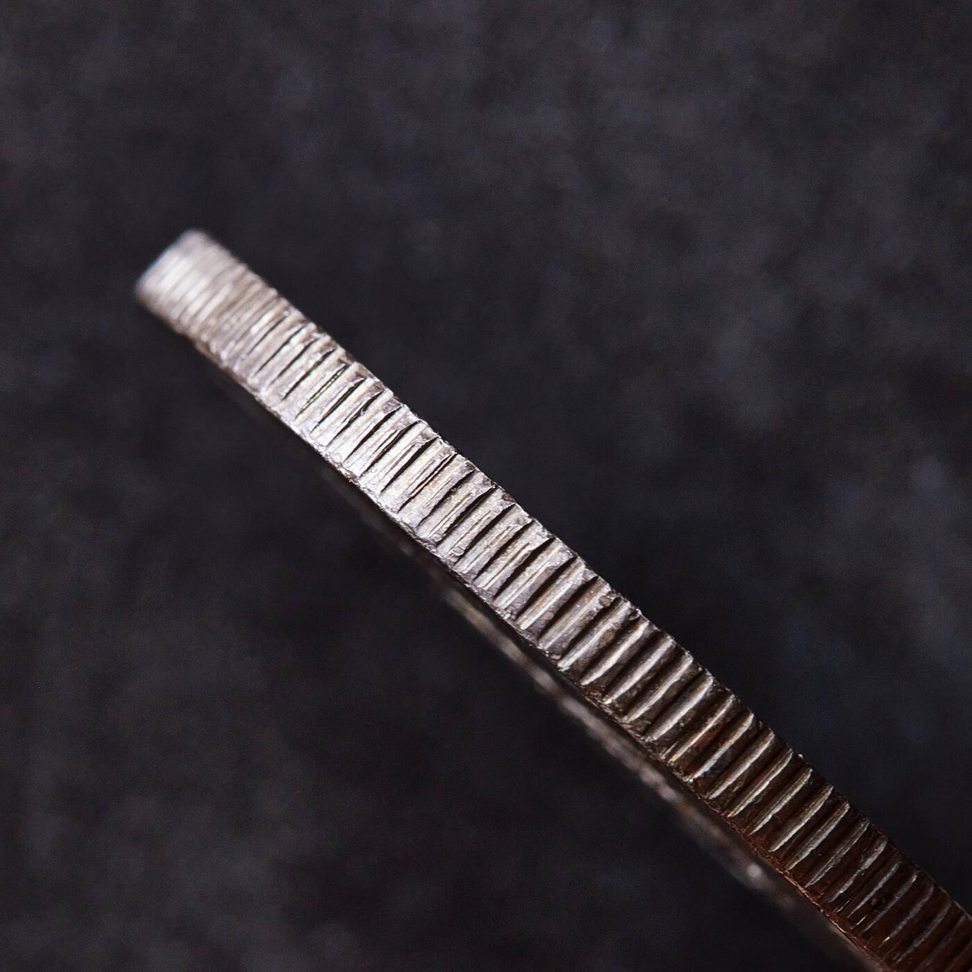 【俄甄集藏】满园春色-2026年(051)04-22星期三 晚 19:30 全场包邮 巴西2001年南里奥格兰德州钱币协会纪念第13届全国收藏家大会举办加盖1907年2000瑞斯女神银币，稀少品种