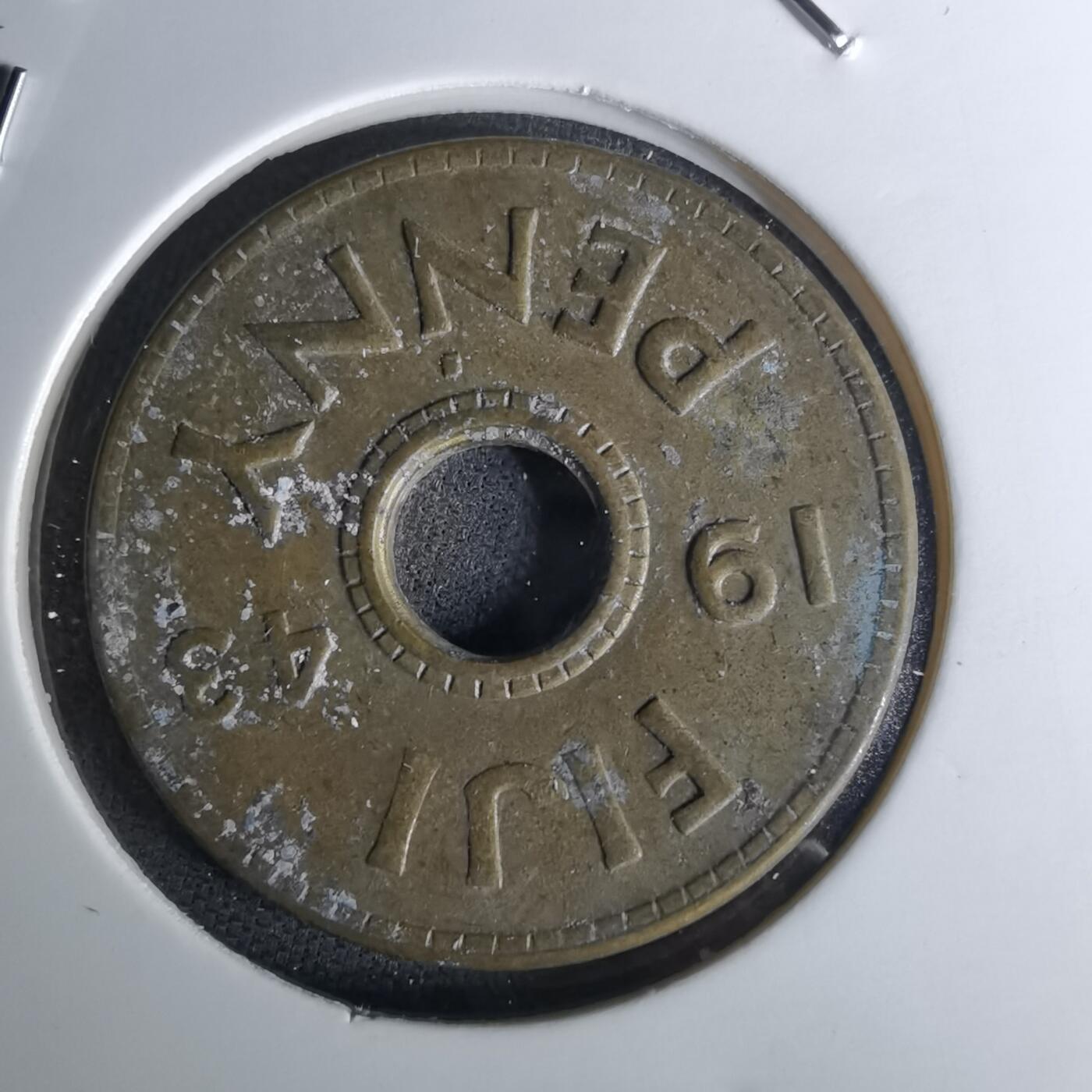 沼泽如烟--第1052场 斐济1943年1便士