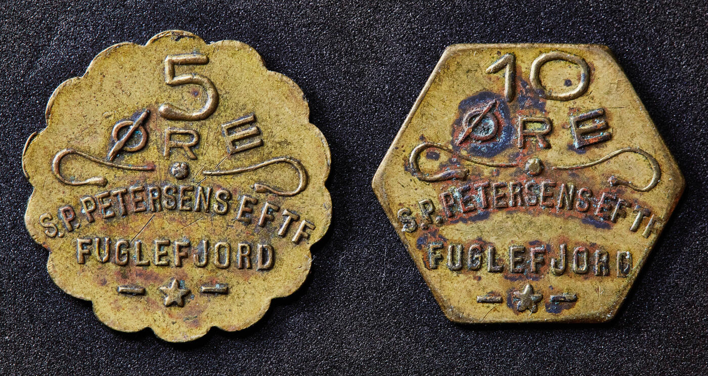 【俄甄集藏】满园春色-2026年(051)04-22星期三 晚 19:30 全场包邮 挪威1905-1950年斯匹次卑尔根富格勒峡湾5欧尔-5克朗商业代用铜币6枚全套，稀有品种