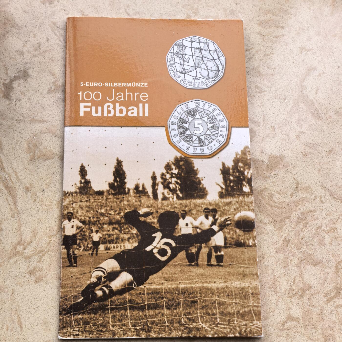 道一币馆币章第一百七十四场 原包装 奥地利2005年足球运动百年5欧元银币