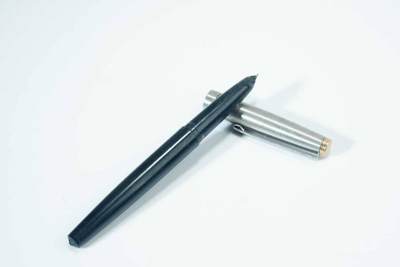 上海都达杂项专场102【全场包邮】  各式钢笔 4支65-350