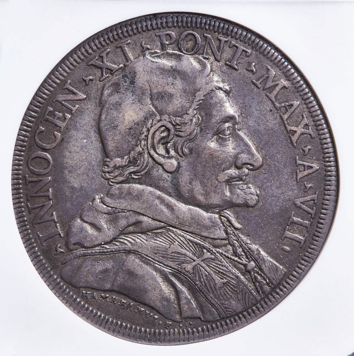 【俄甄集藏】满园春色-2026年(051)04-22星期三 晚 19:30 全场包邮 教皇国1682年英诺森十一世1皮阿斯特大银币，NGC XF40，原味酱彩包浆，稀少品种，唯一亚军