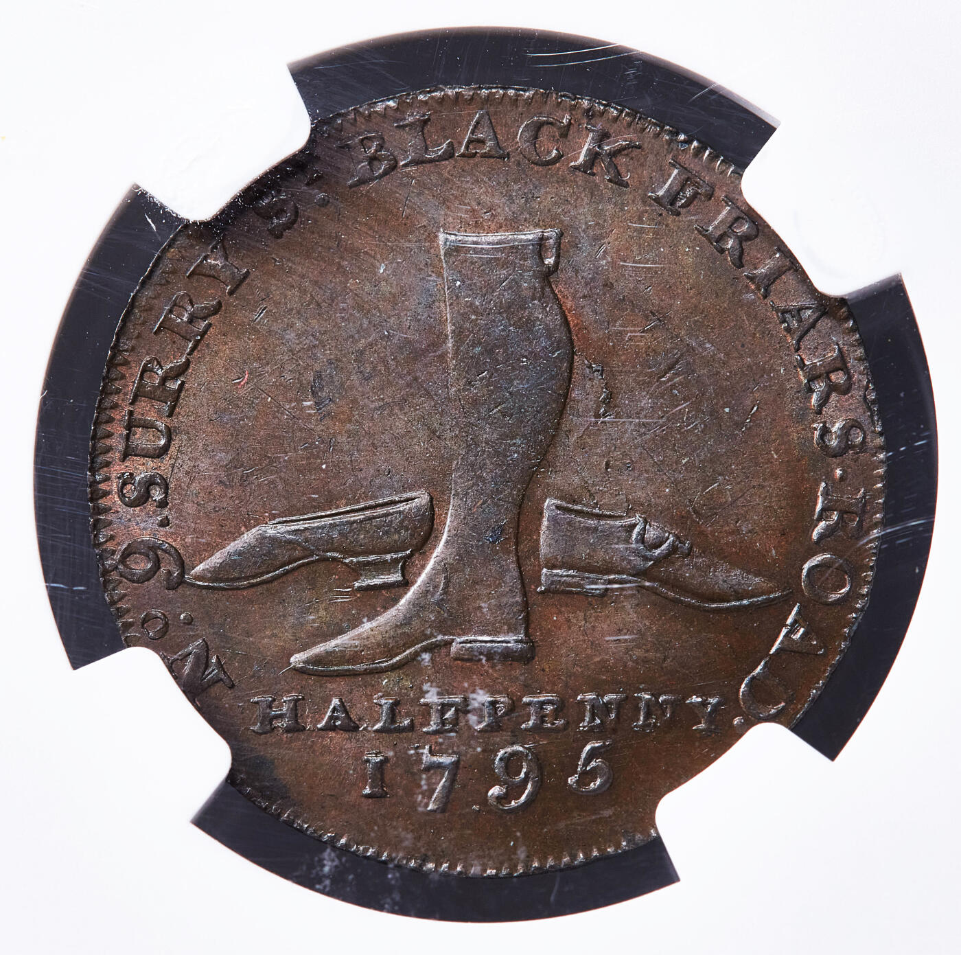 【俄甄集藏】满园春色-2026年(051)04-22星期三 晚 19:30 全场包邮 英国1795年米德尔塞克思郡伦敦格斯特皮鞋制造商1/2便士皇室纹章与鞋具商业代用铜币，NGC MS62，巧克力包浆，底光犹存，经典品种