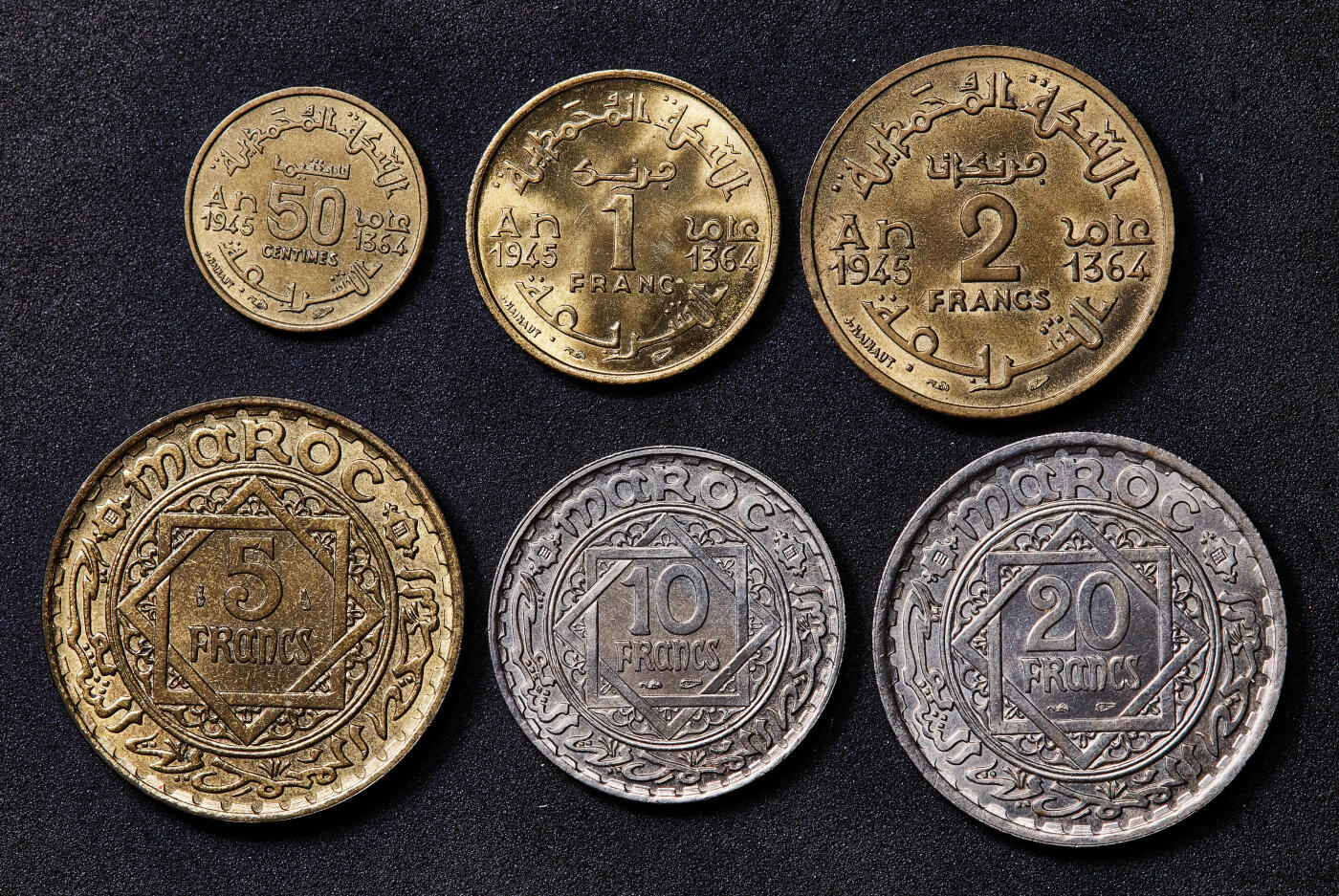 【俄甄集藏】满园春色-2026年(051)04-22星期三 晚 19:30 全场包邮 摩洛哥1945-1947年穆罕穆德五世50分-20法郎硬币6枚一套，原光品相