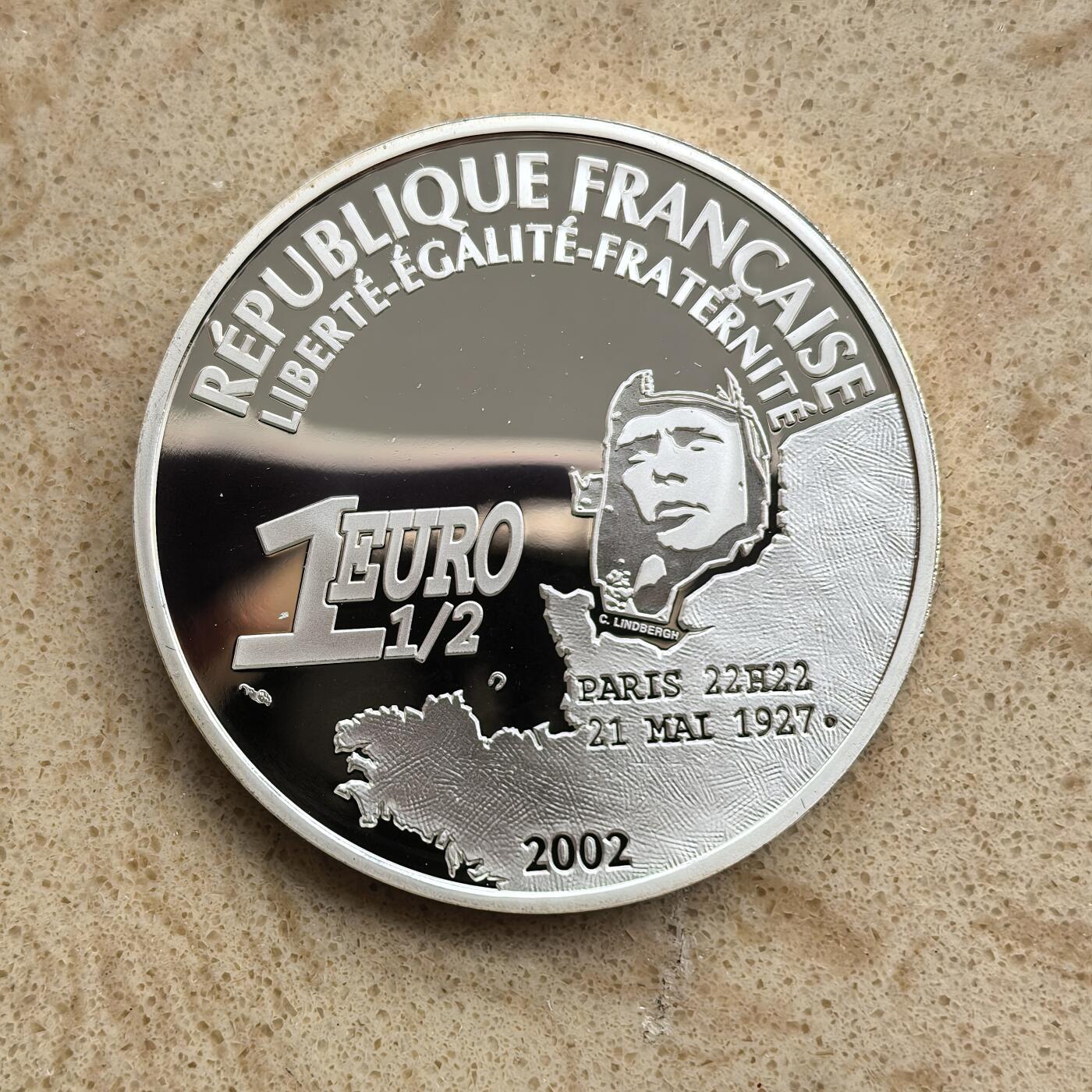 道一币馆币章第一百七十四场 原盒证 法国2002年林德伯格首次独自驾驶圣路易斯精神号飞越大西洋75周年1.5欧元精制银币