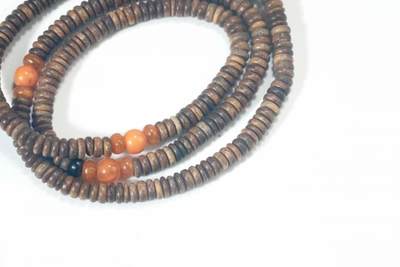 上海都达杂项专场102【全场包邮】  天然绿檀木多圈片珠手串63-317