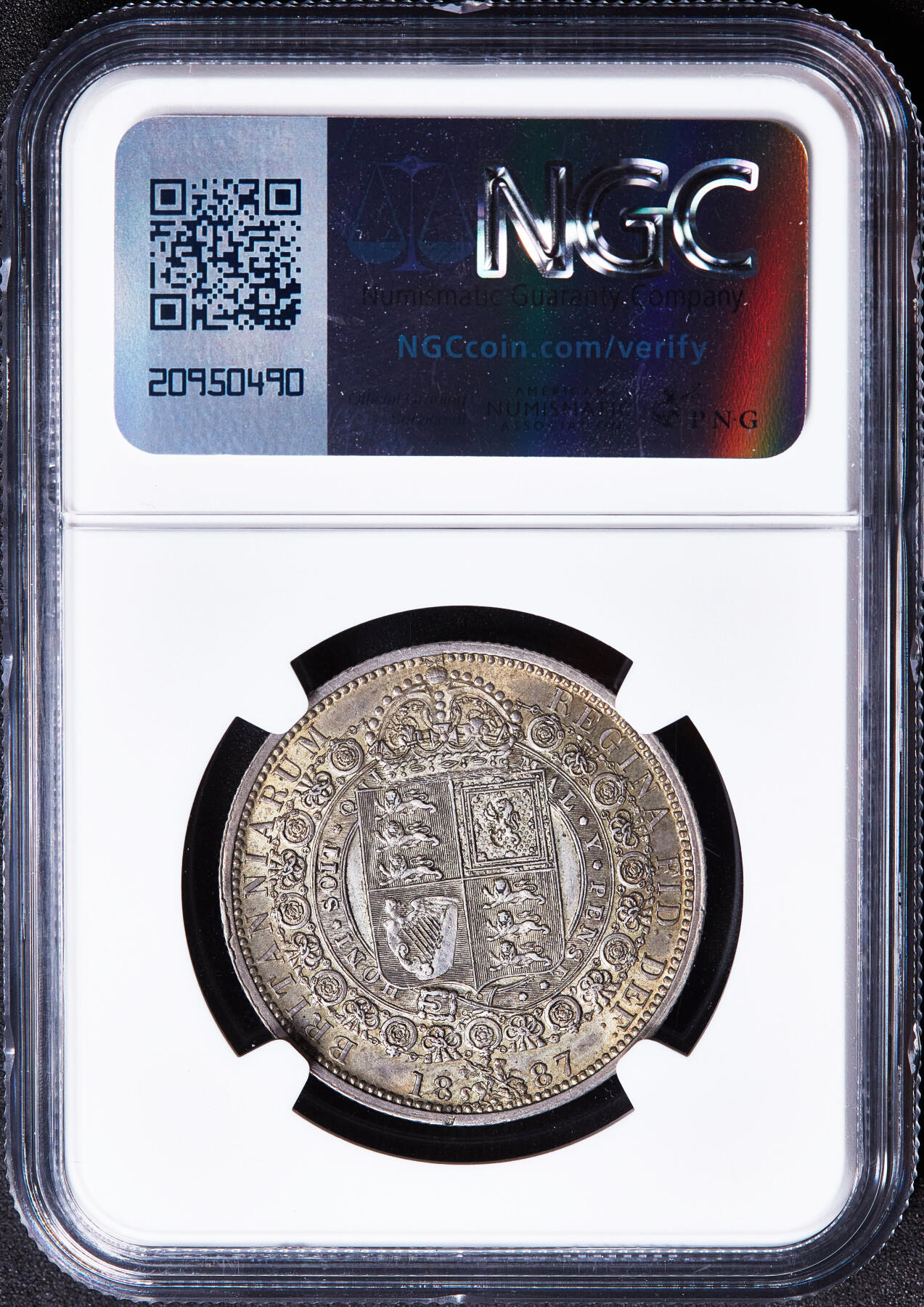 【俄甄集藏】满园春色-2026年(051)04-22星期三 晚 19:30 全场包邮 英国1887年维多利亚高冠1/2克朗银币，NGC AU58，黄油彩老包浆，转光品相