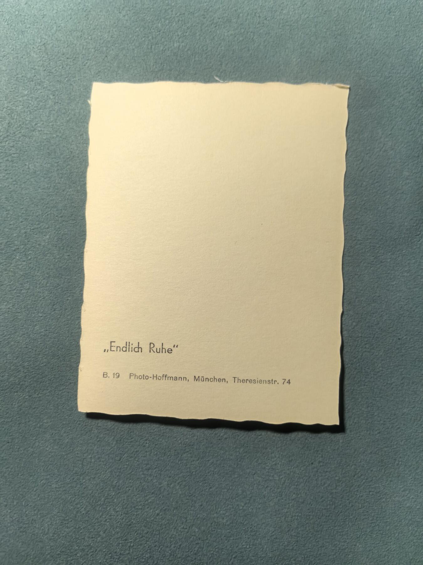 盛世勋华——号角文化勋章邮票专场拍卖第314期 德国（1939）官方摄影师海因里希·霍夫曼照片 “总算清静了”