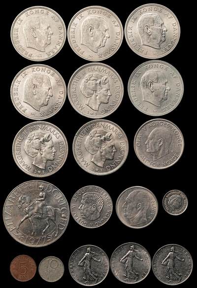 修遠堂世界钱币第111期 - 现代世界钱币一组