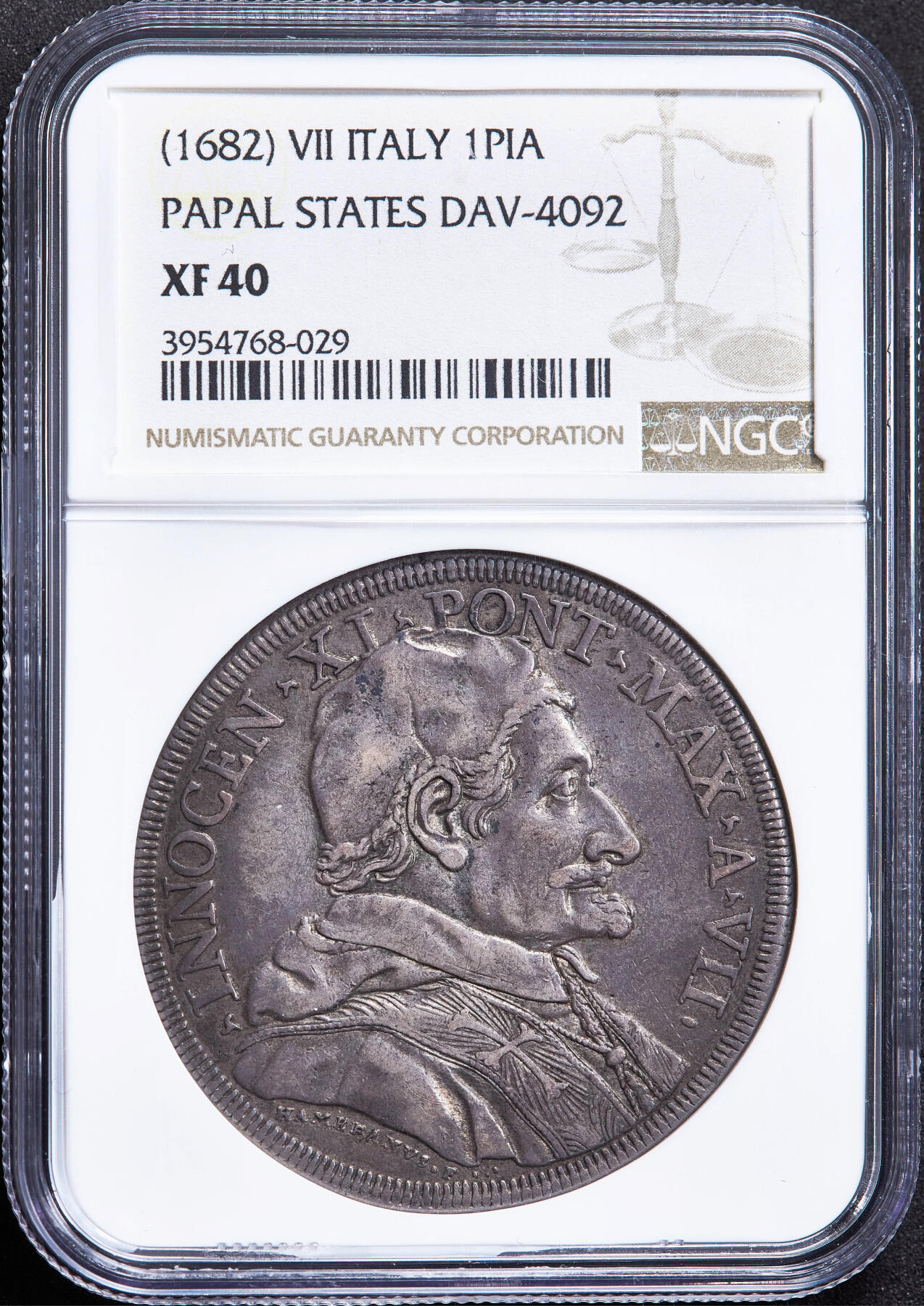 【俄甄集藏】满园春色-2026年(051)04-22星期三 晚 19:30 全场包邮 教皇国1682年英诺森十一世1皮阿斯特大银币，NGC XF40，原味酱彩包浆，稀少品种，唯一亚军