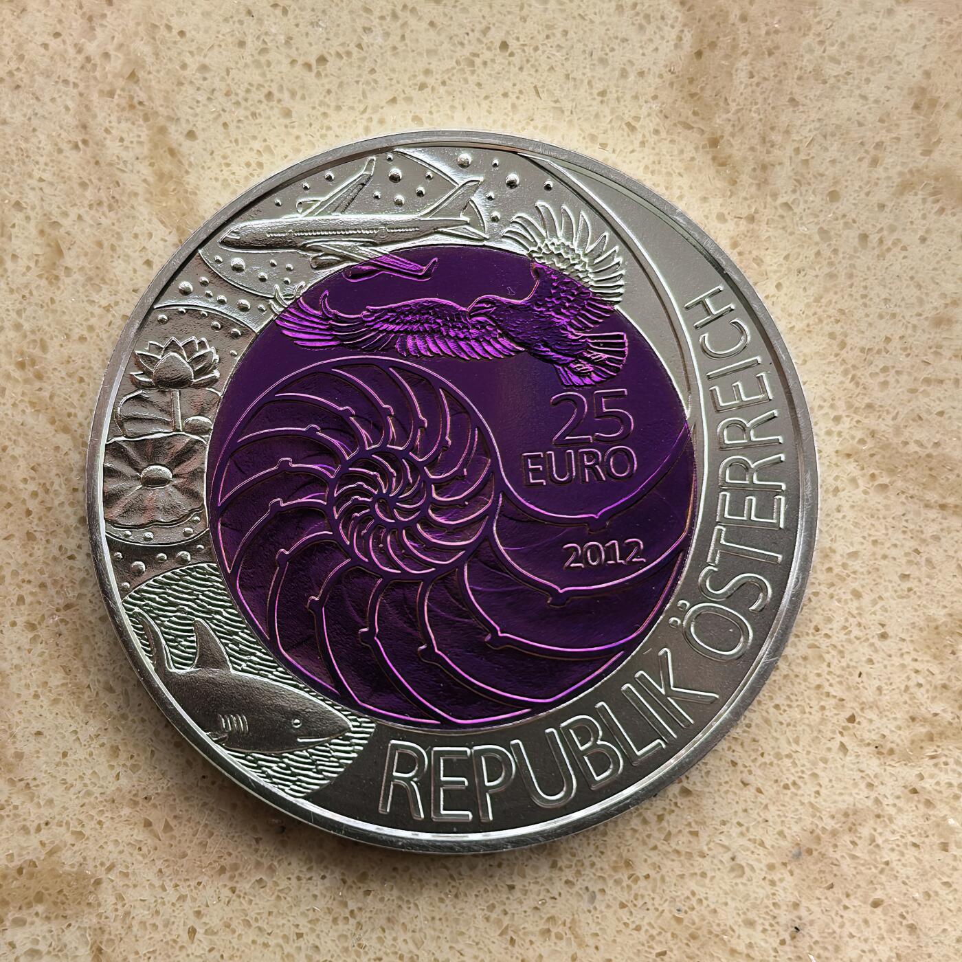 道一币馆币章第一百七十四场 原盒证 奥地利2012年仿生学发展25欧元铌芯银币