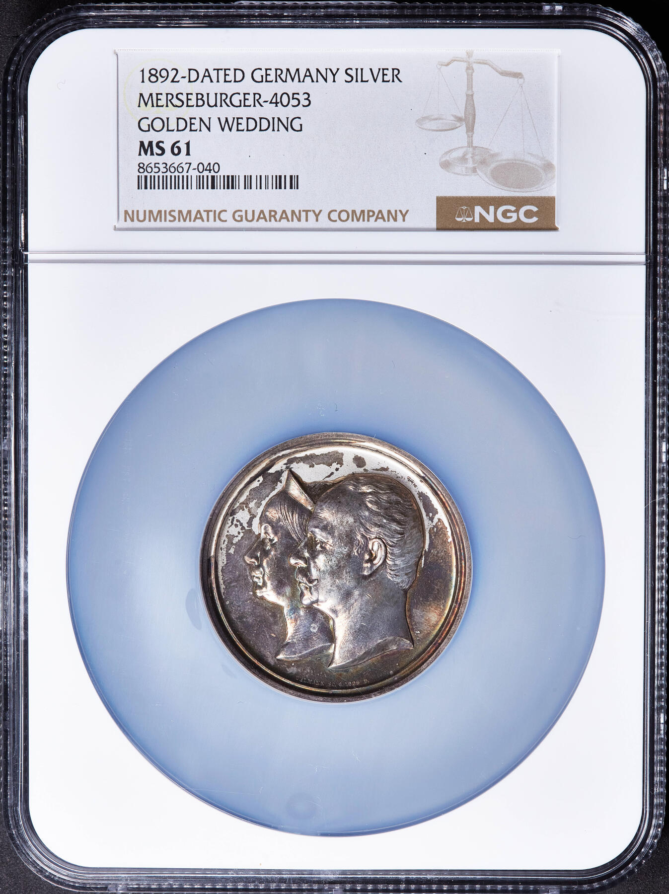 【俄甄集藏】满园春色-2026年(051)04-22星期三 晚 19:30 全场包邮 德国1892年纪念萨克森-魏玛-爱森纳赫大公卡尔·亚历山大与荷兰公主苏菲金婚大银章，NGC MS61，高浮雕，类精制底板，五彩包浆，转光品相，柏林造币厂著名雕刻师Loos作品，直径：50mm，名誉品种